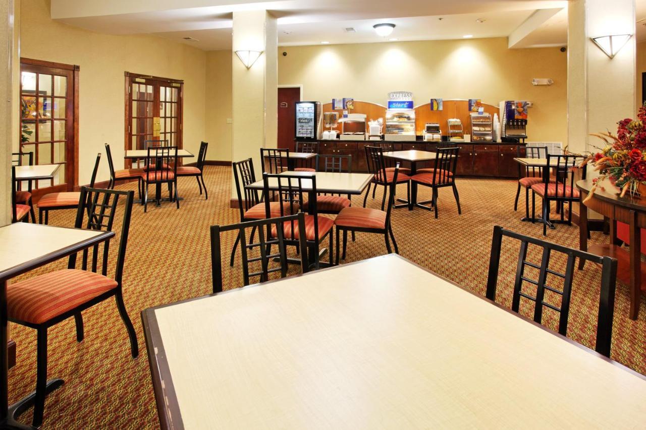Holiday Inn Express & Suites Sylacauga Dış mekan fotoğraf